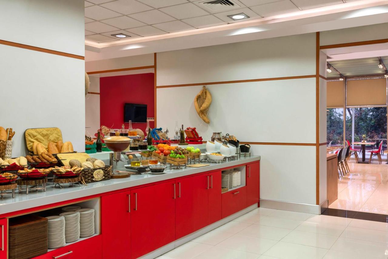 Ibis Gaziantep Hotel Exterior foto